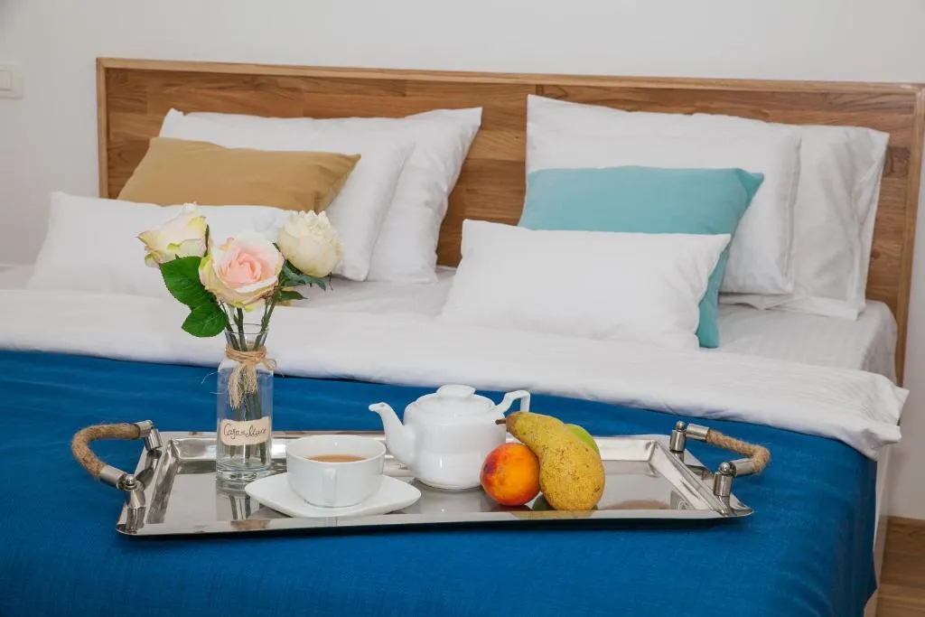 Superior double room with balcony and sea view
