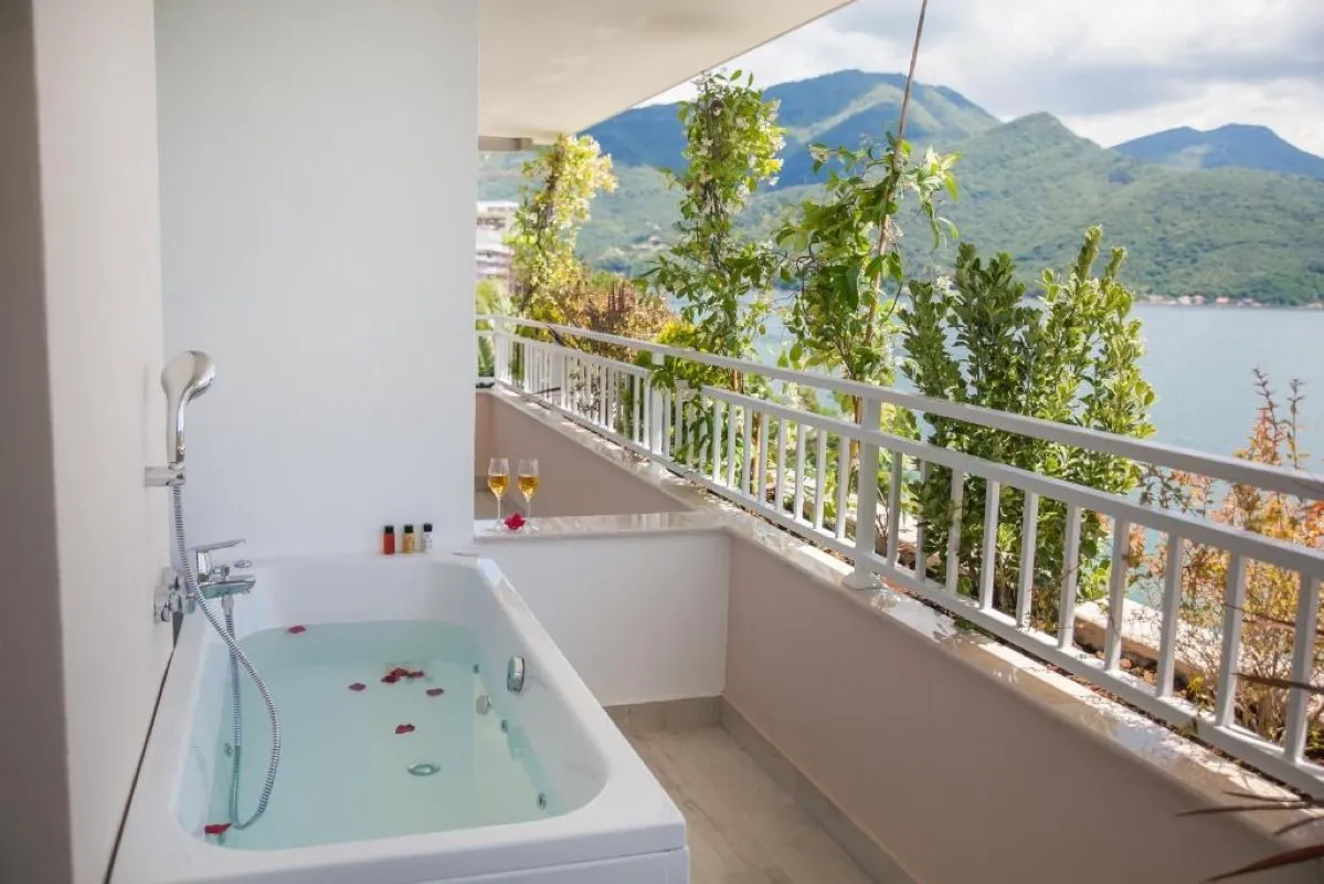 Hotel Blanche gallery image 12
